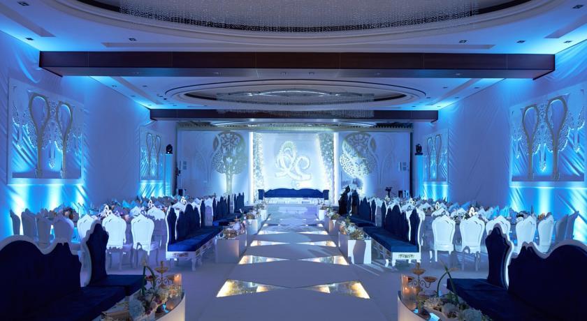 فندق ومركز مؤتمرات ميلينيوم الكويت المظهر الخارجي الصورة The ballroom at the Jumeirah Atlantis